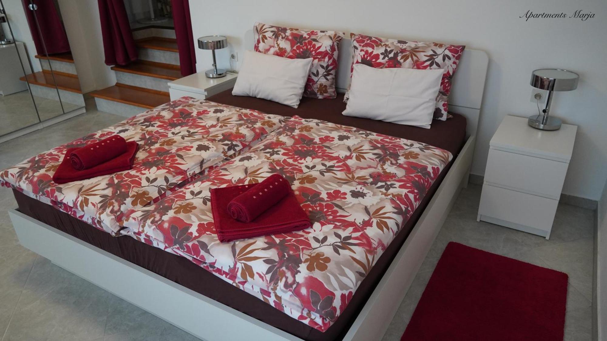 Apartments Marja Njivice Bagian luar foto